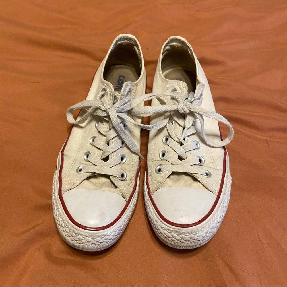 White low top converse